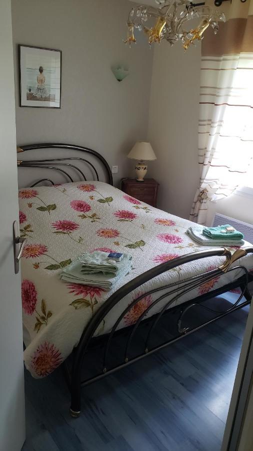 Le Calme Bed & Breakfast Plesse Luaran gambar