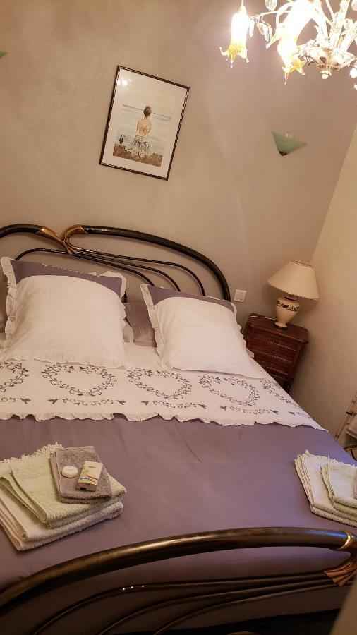 Le Calme Bed & Breakfast Plesse Luaran gambar